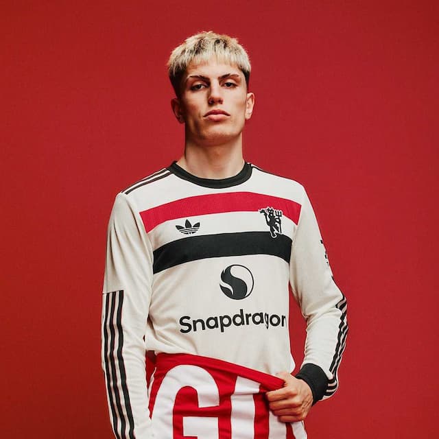 Manchester United 2024-25 Third Jersey