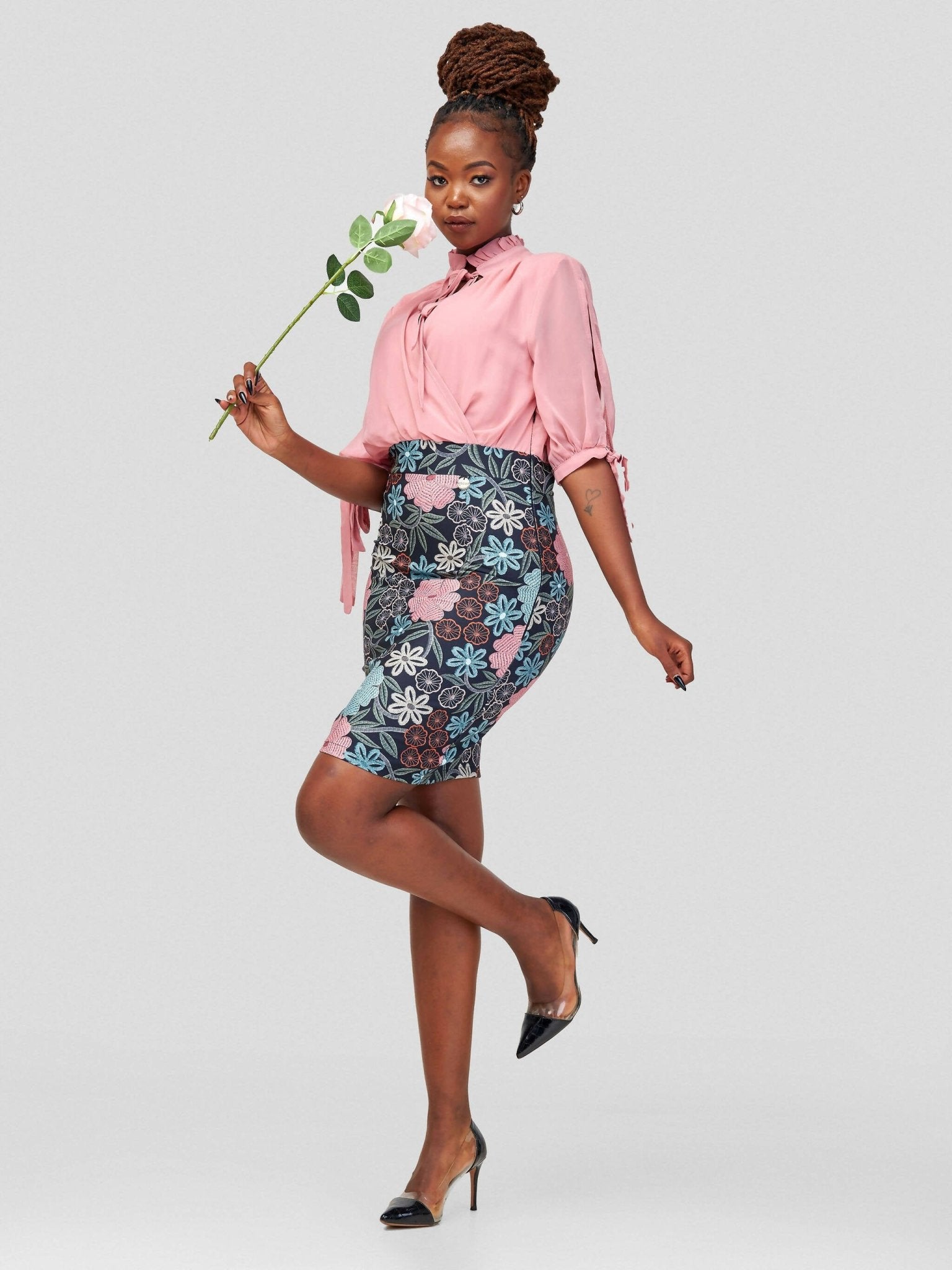 Immaculate Chic Floral Dress - Peach