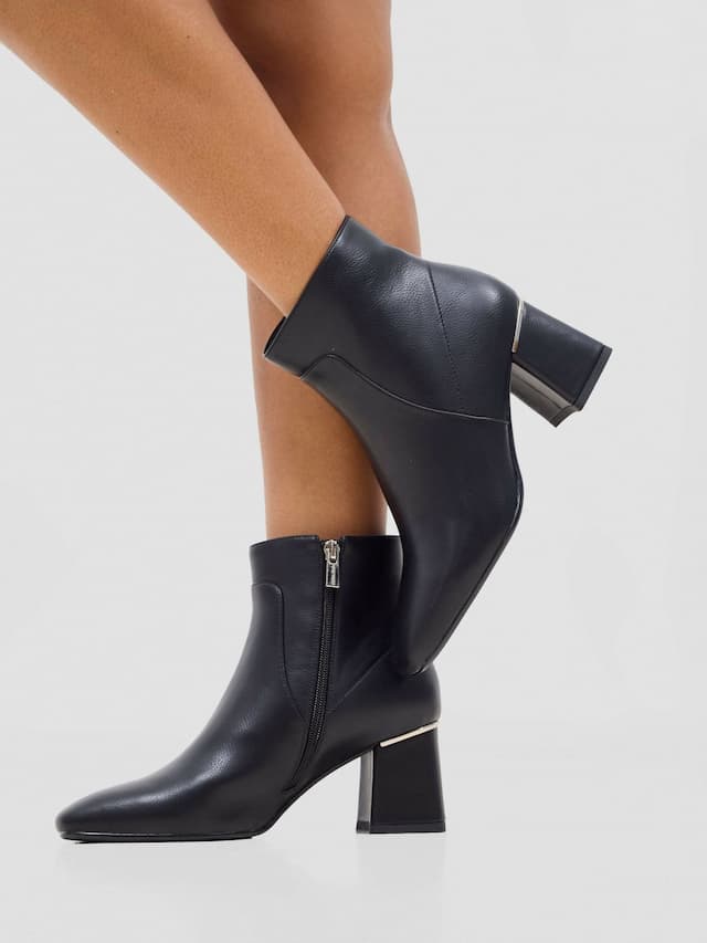Nine West Metti Boot - Black