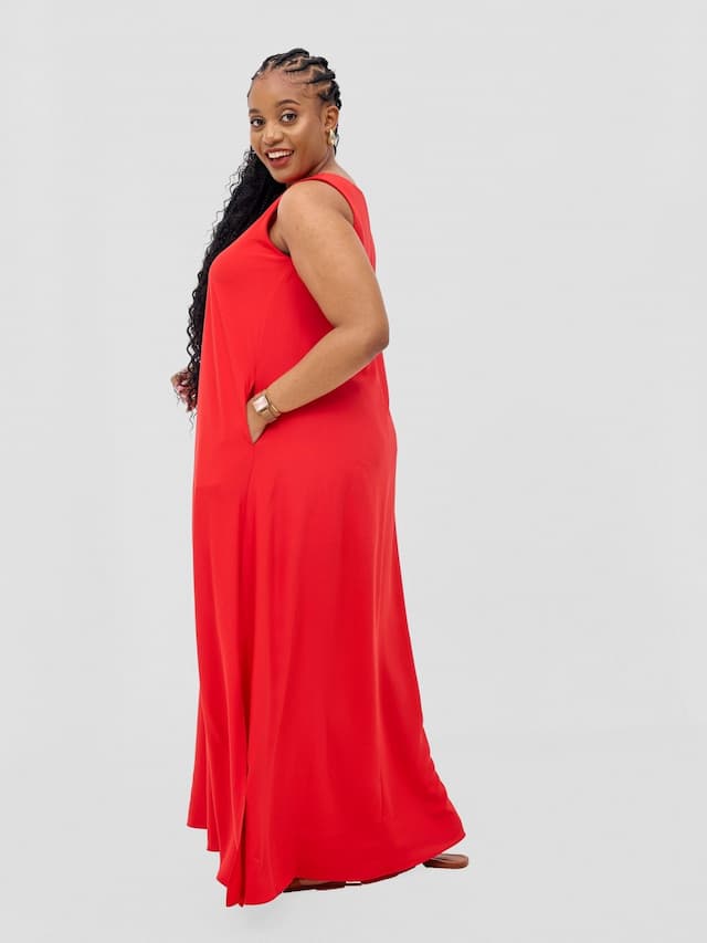 Vivo Ava Front Pleat Maxi Dress - Red