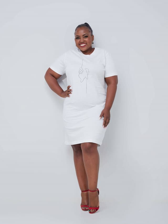 Vazi Afriq Cotton Jersey T-Shirt Dress - White / Black Print