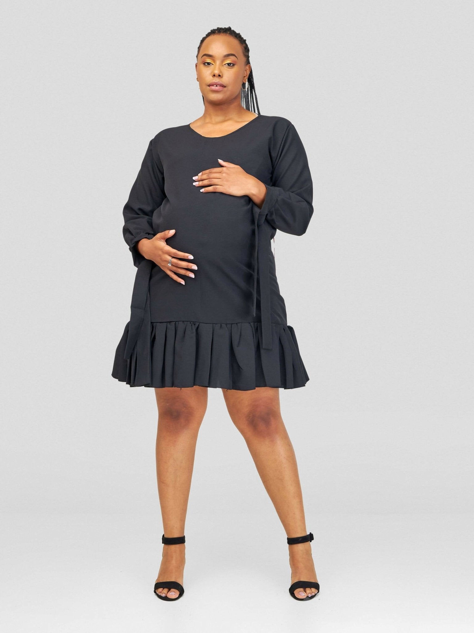 Vintlyne Shira Shift Dress - Black