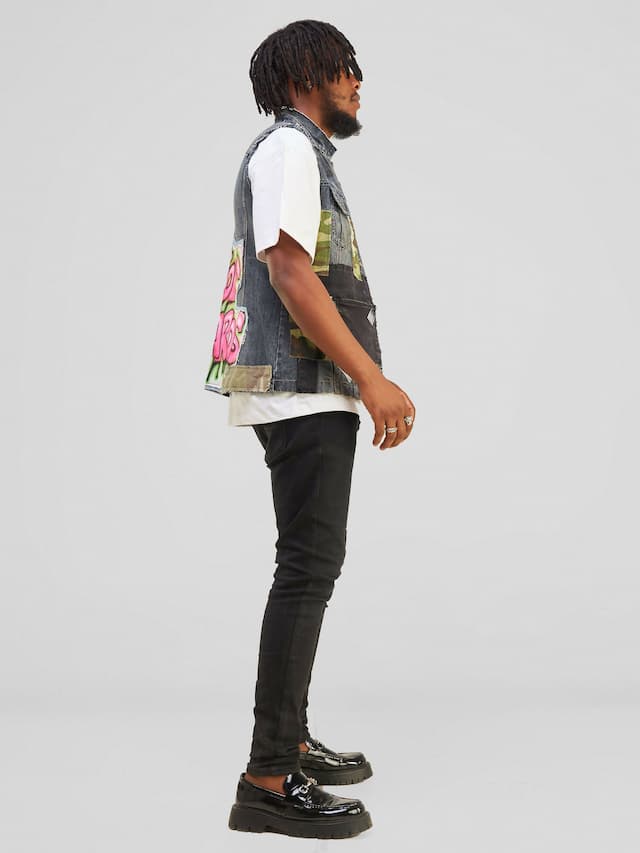 Patches Collection Sleeveless Denim Jacket - Blue