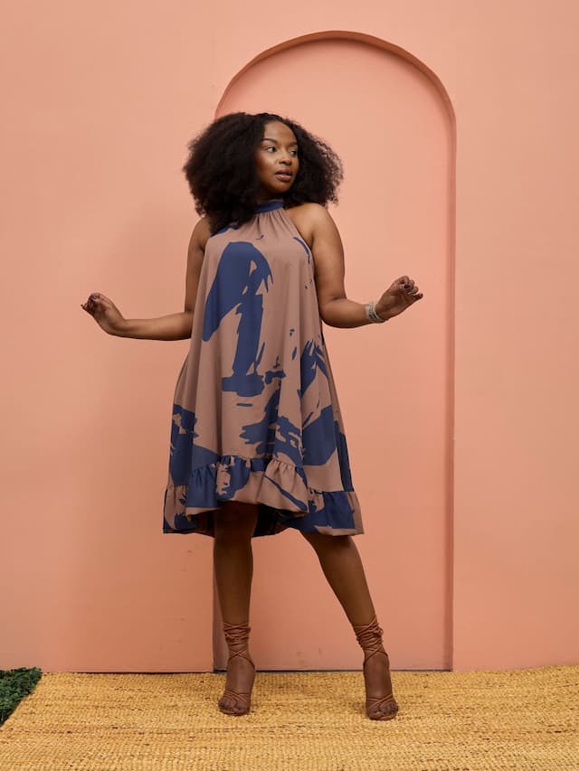 Vivo Beali Baby Doll Dress - Dark Taupe / Navy Lea Print