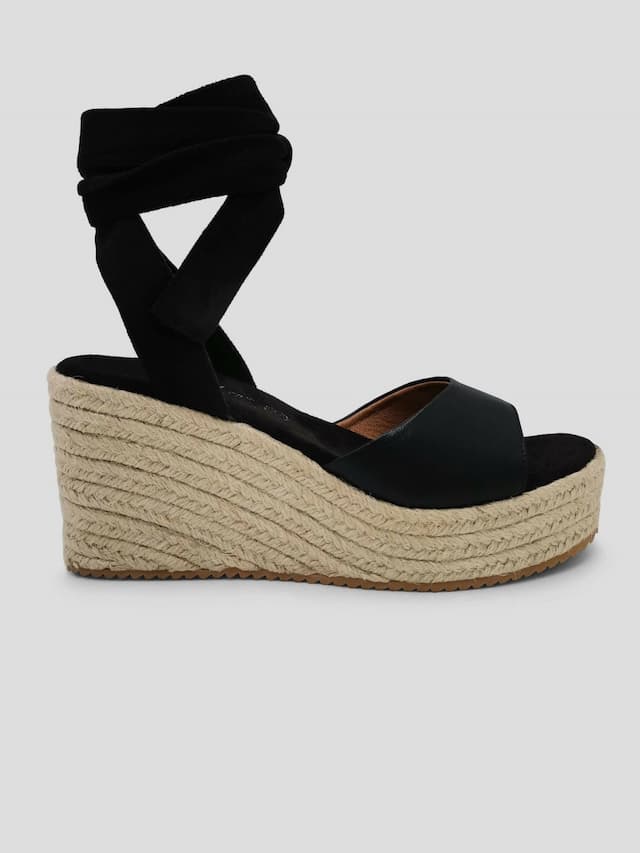 Julz Duke Black Wedges Sandal - Black