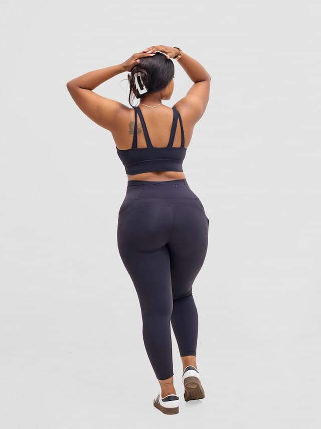 Flen Store With Pockets Leggings & Sports Bra Set - Black