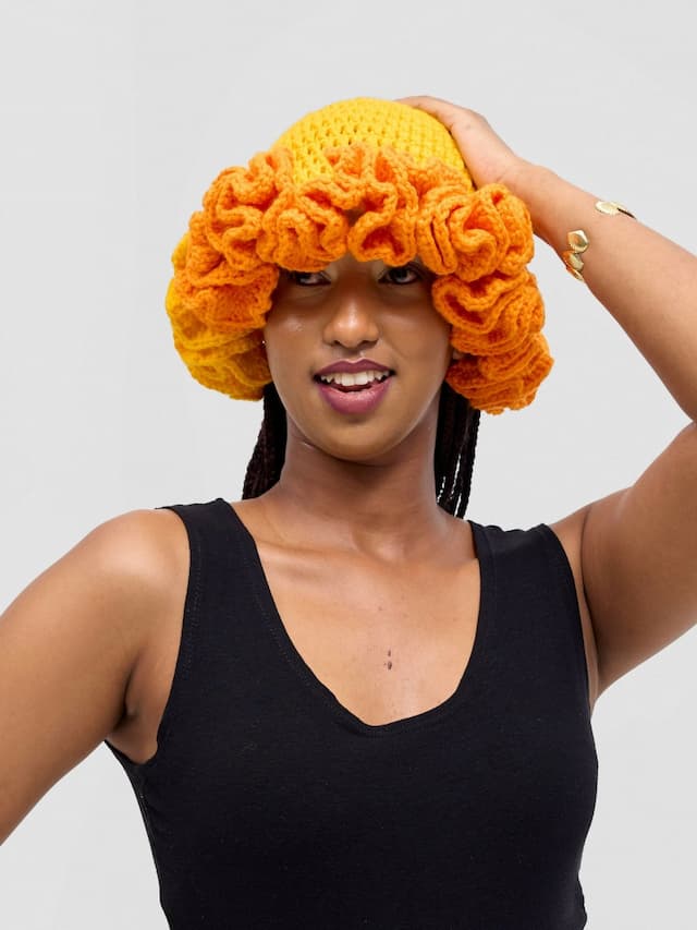 Twist & Turn Ruffle Hat - Orange