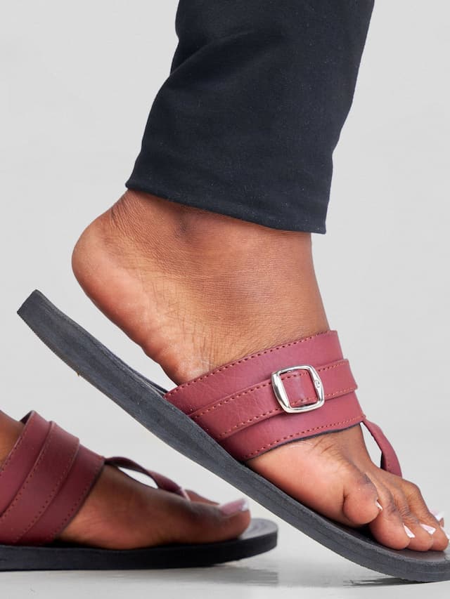 Biba Trends Collections Abeeba Buckle Sandals - Maroon / Black