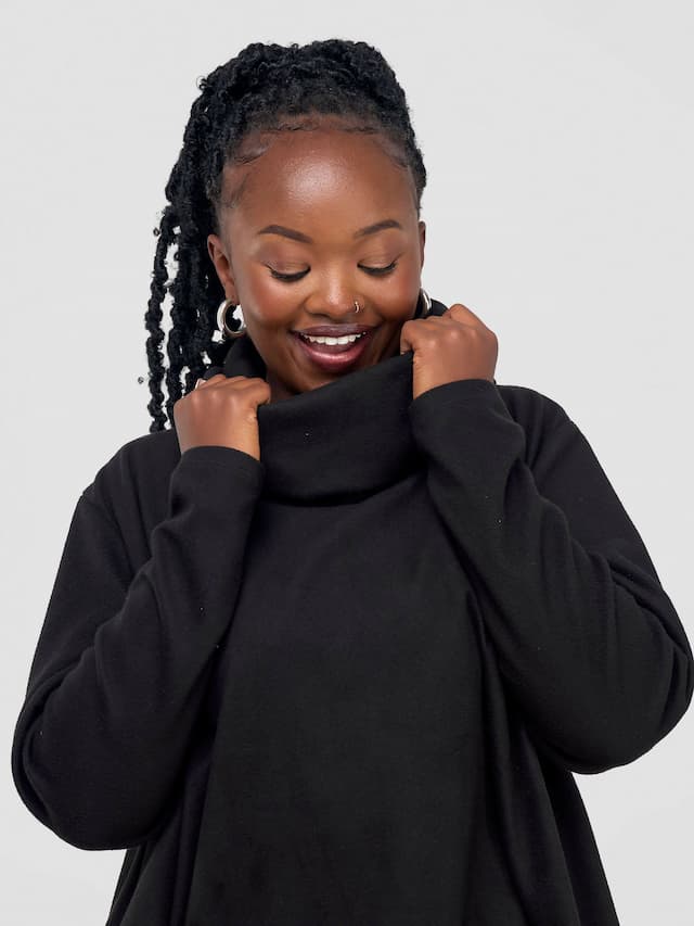 Timyt Urban Wear Beauty Poncho - Black/Side Pockets