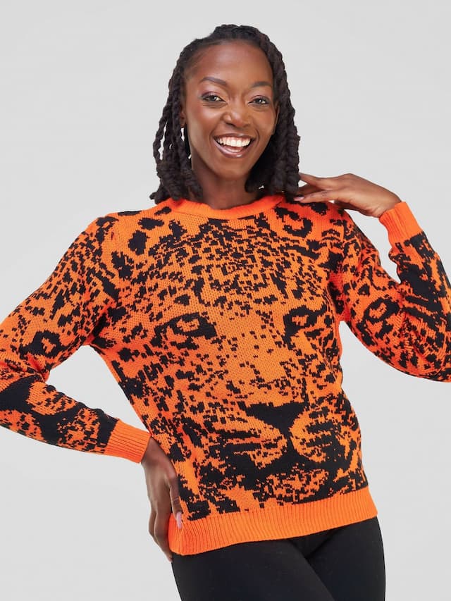 Fancy Warm Lion Image Print Sweater - Orange / Black
