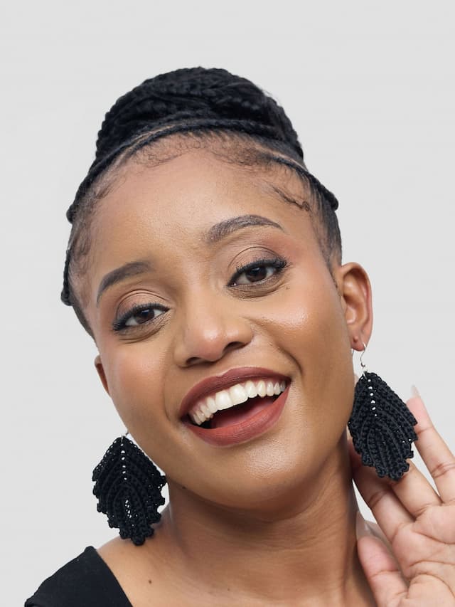 Leaf Earring - Black