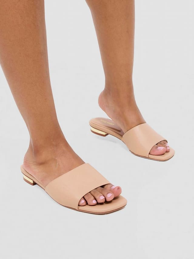 Nine West Valles Sandals - Nude