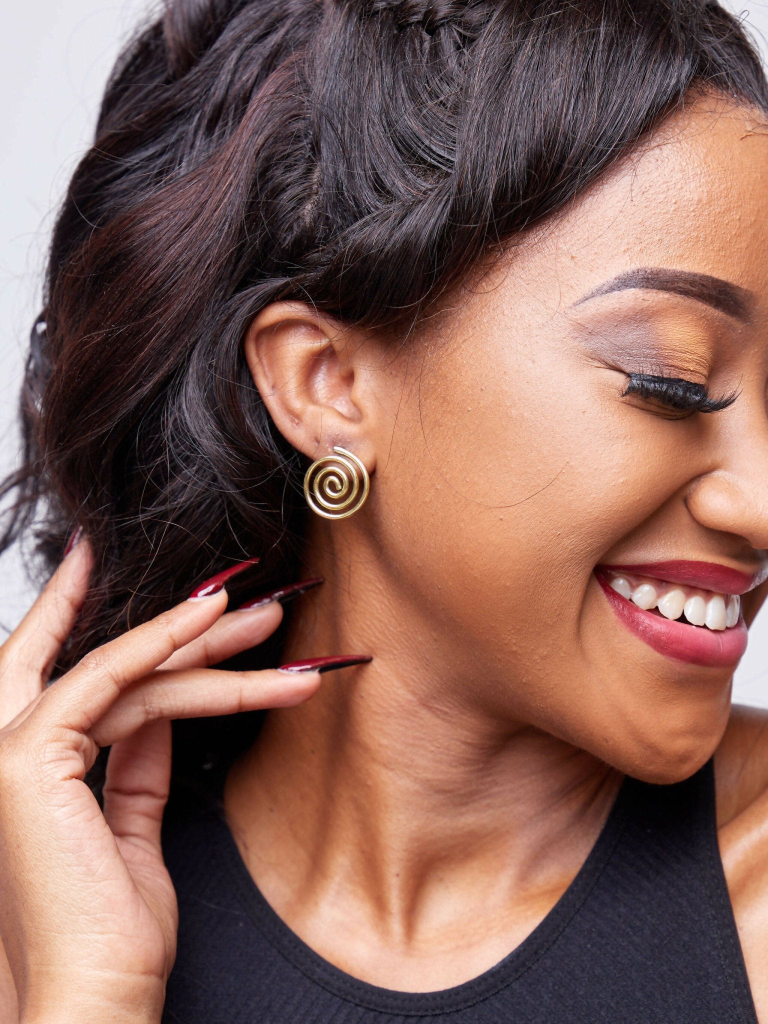 Lizola Naomi Spiral Earrings + Polisher - Brass