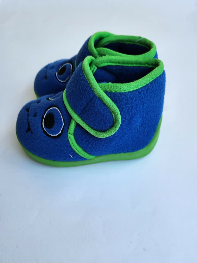 Infant Boys "Keep My Feet Warm" House Shoe - Blue